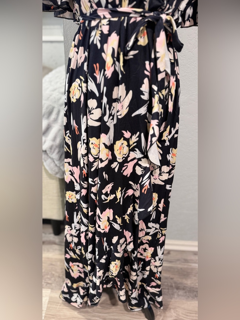 Maternity Black Floral Wrap High-Low Maxi Dress - Size Medium - Picture 4 of 7